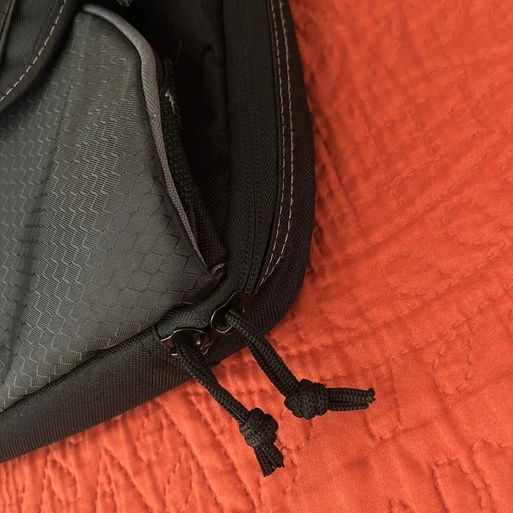 Gemline Laptop Messenger Crossbody Bag